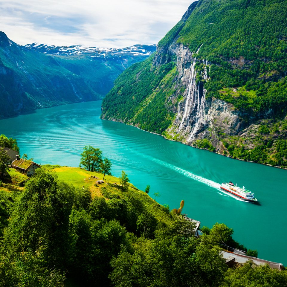 Ferry panoramic Geirangerfjord